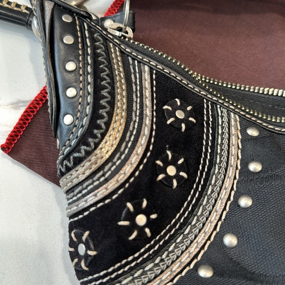 Black Embroidery Coach Bag. - Picture 4 of 8
